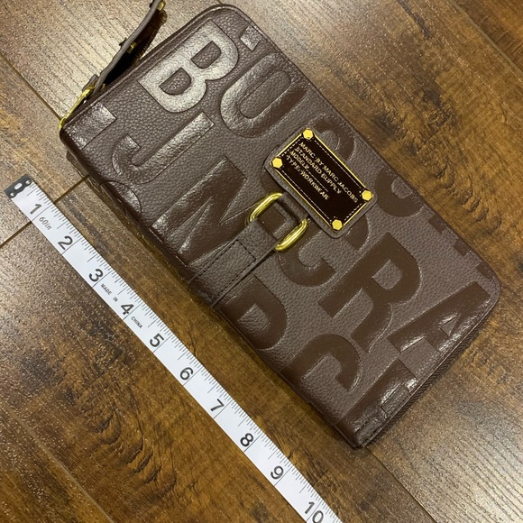 Embossed Wristlet - Picture 5 of 10